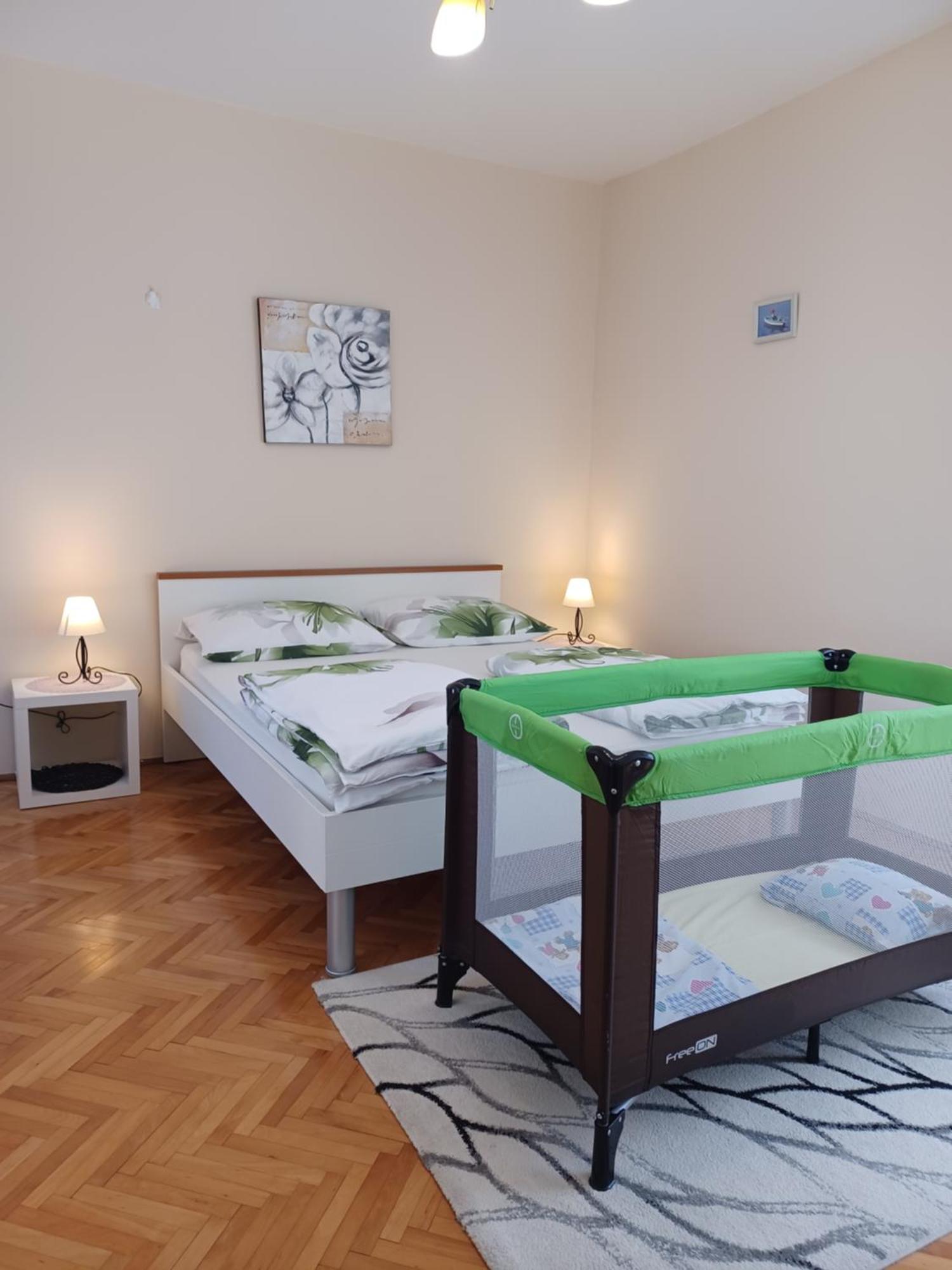Apartment Nena Center